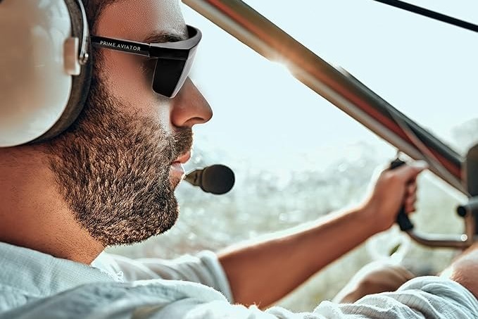 Pilot wearing FOOGLES