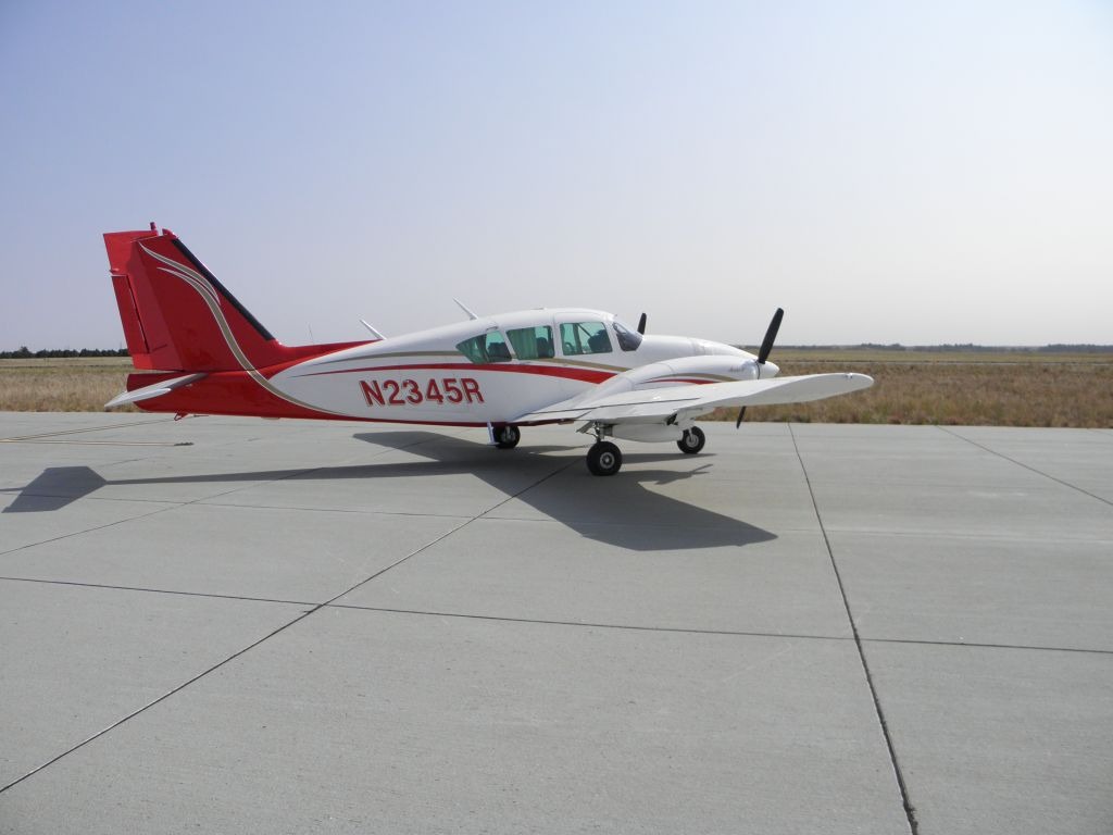 Montana plane crash Piper Aztec