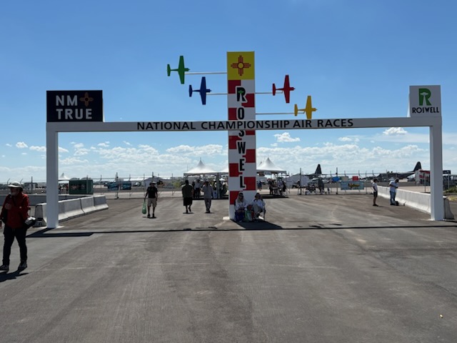 Reader submission with rebuttal to previous articles reviewing Roswell Air Races.